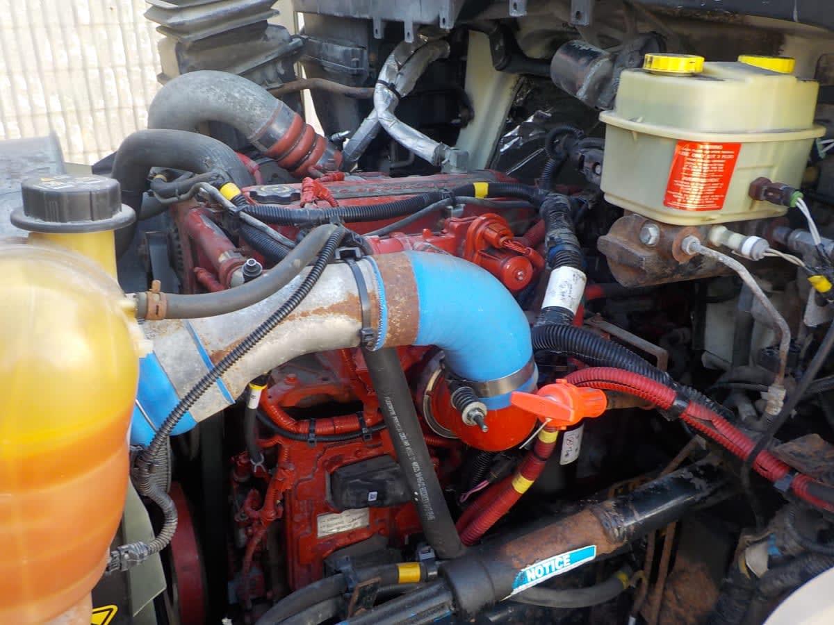 2019 Navistar International 4300 815742