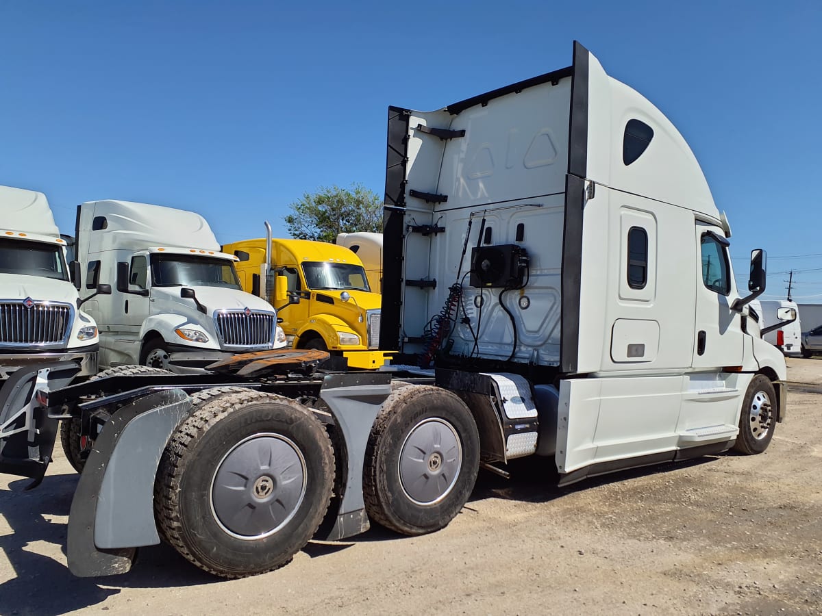 2019 Freightliner/Mercedes NEW CASCADIA PX12664 815744