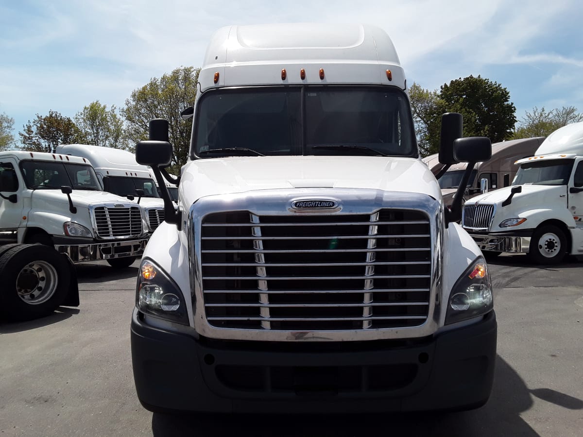 2019 Freightliner/Mercedes CASCADIA 125 815757