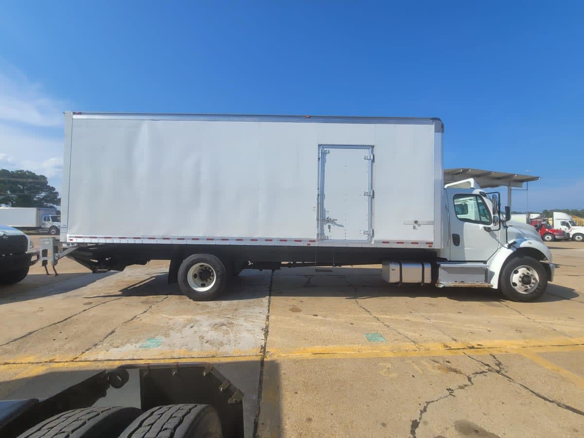 2019 Freightliner M2 106 in Birmingham, AL — photo 3