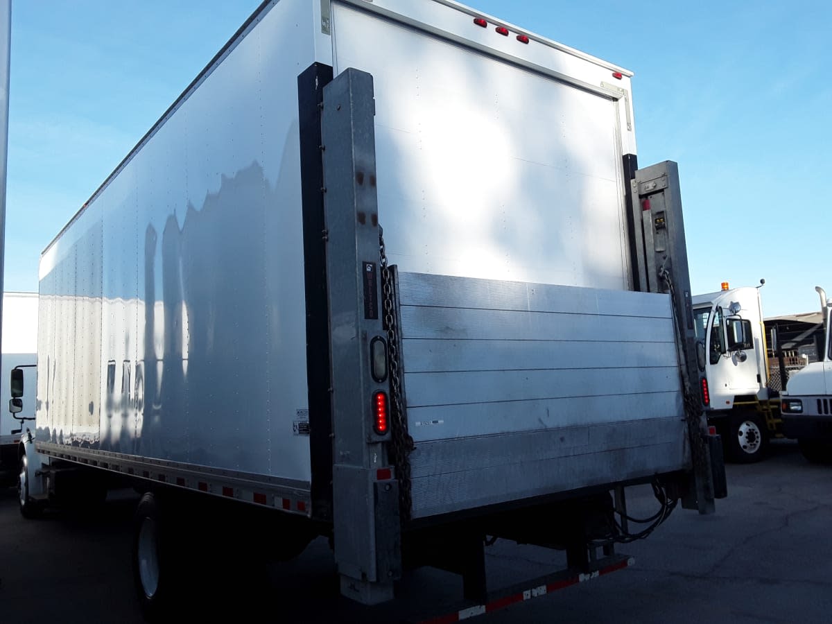 2019 Freightliner/Mercedes M2 106 819251