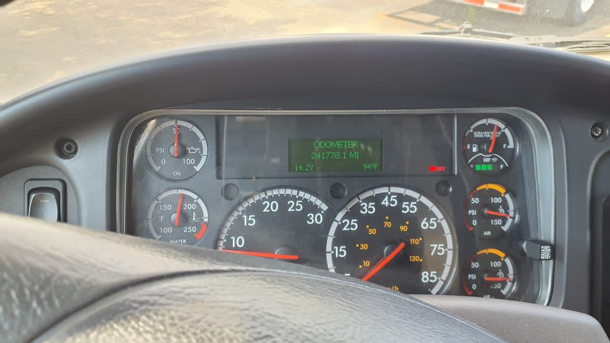 2019 Freightliner/Mercedes M2 106 819308