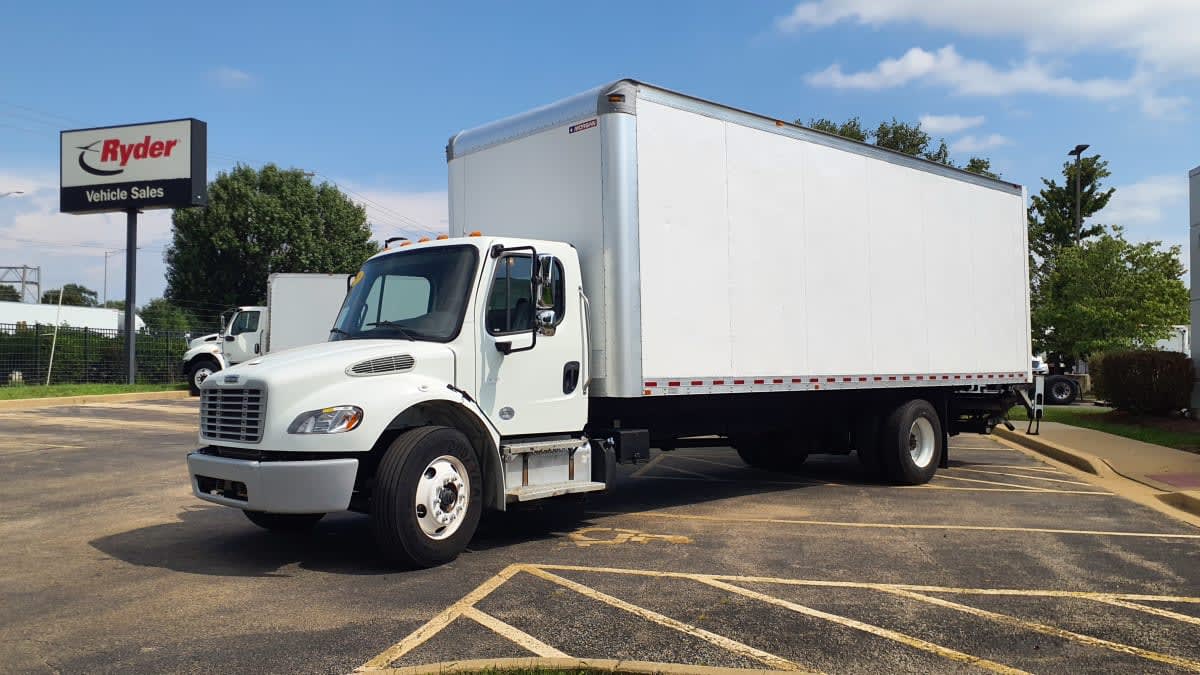 2019 Freightliner M2 106 in Bolingbrook, IL