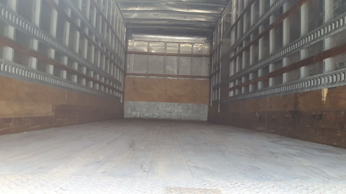 2019 Freightliner M2 106 in Bolingbrook, IL — photo 8