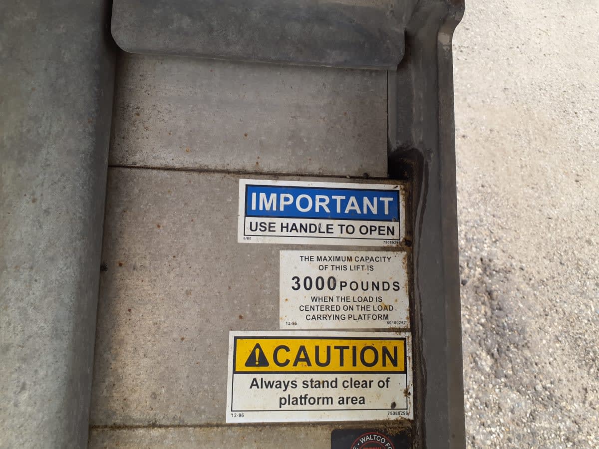 2019 Freightliner/Mercedes M2 106 819409