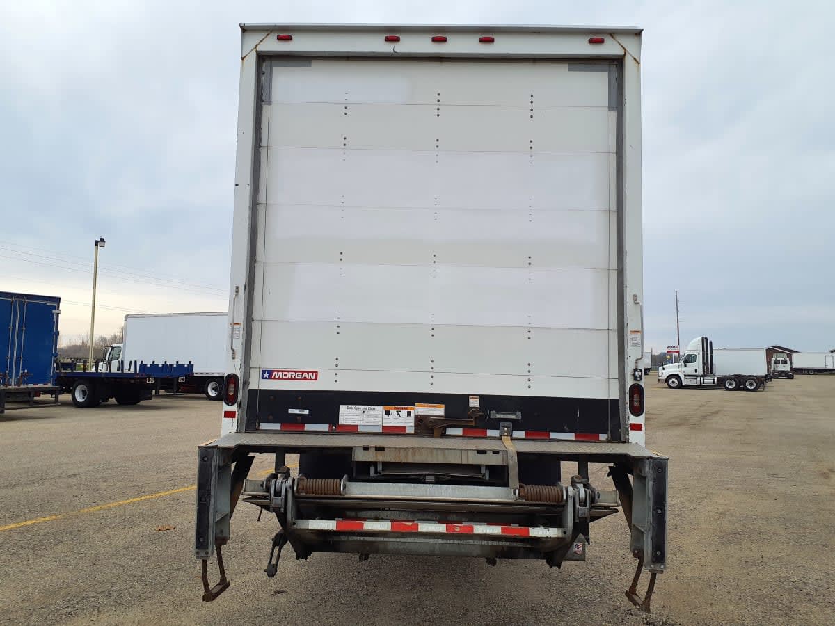 2019 Freightliner/Mercedes M2 106 819409