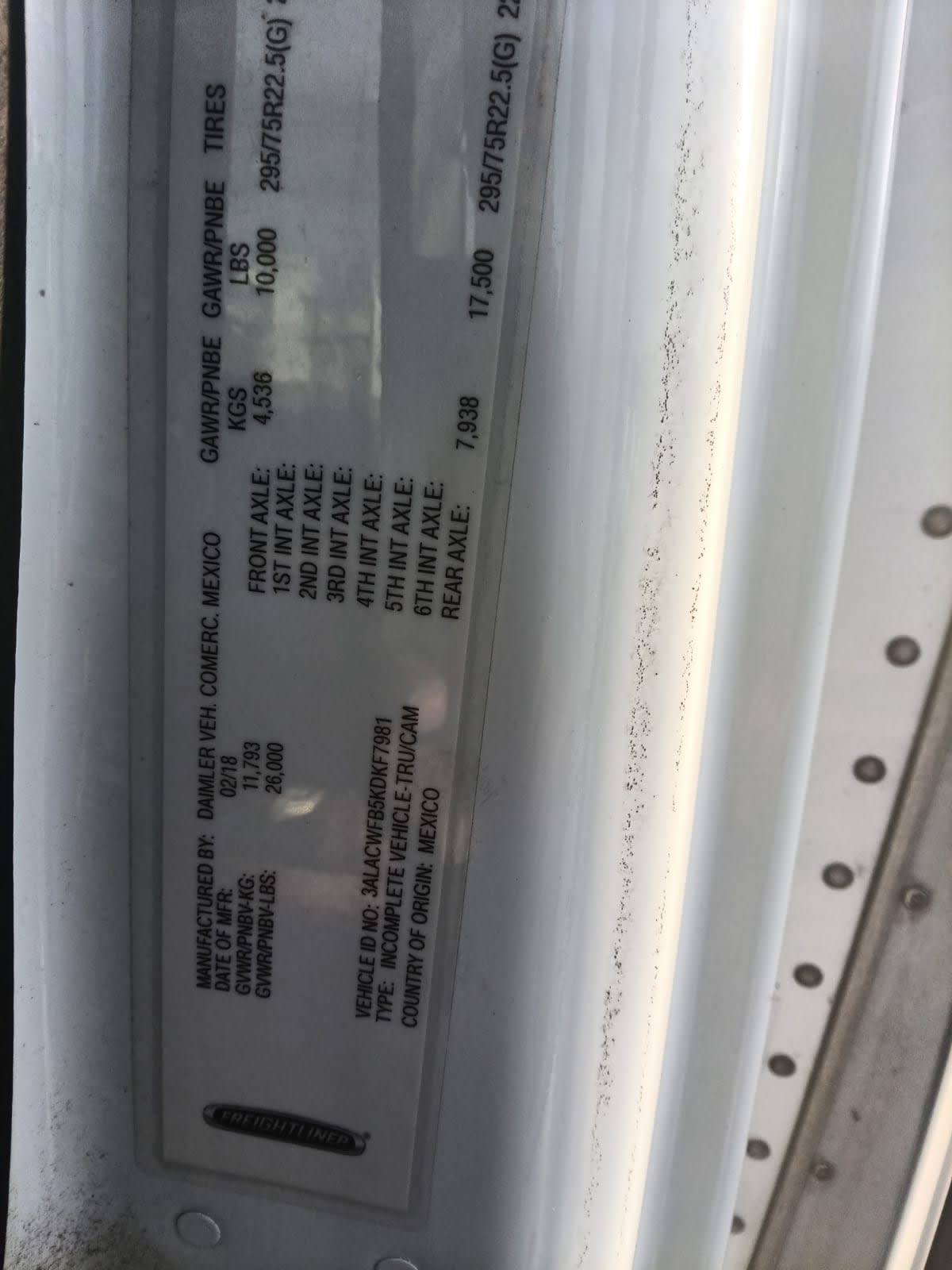 2019 Freightliner M2 106 819410