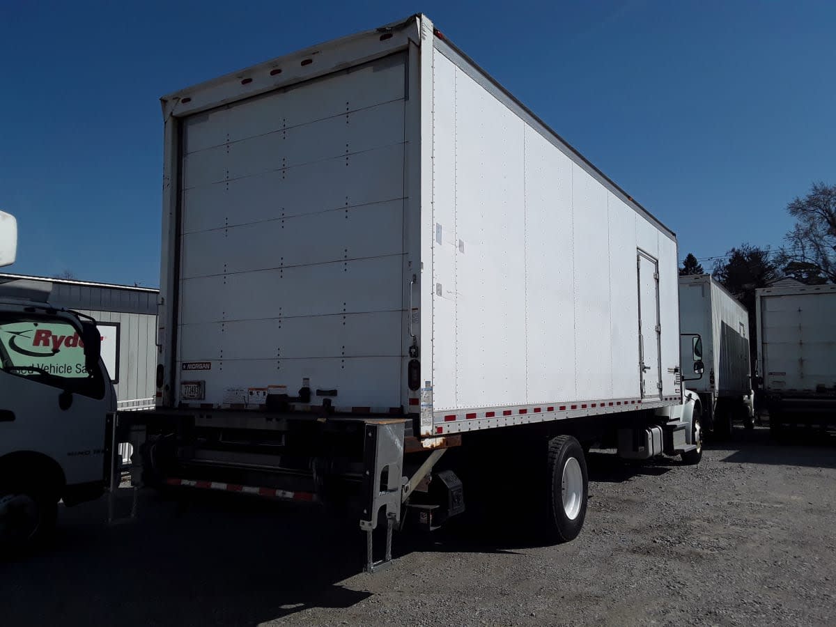 2019 Freightliner/Mercedes M2 106 819421
