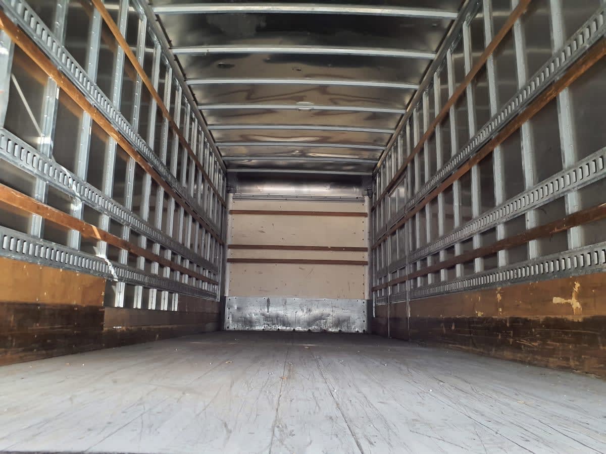 2019 Freightliner/Mercedes M2 106 819428