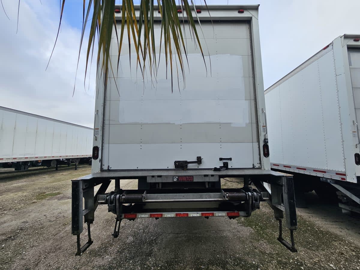 2019 Freightliner/Mercedes M2 106 819454