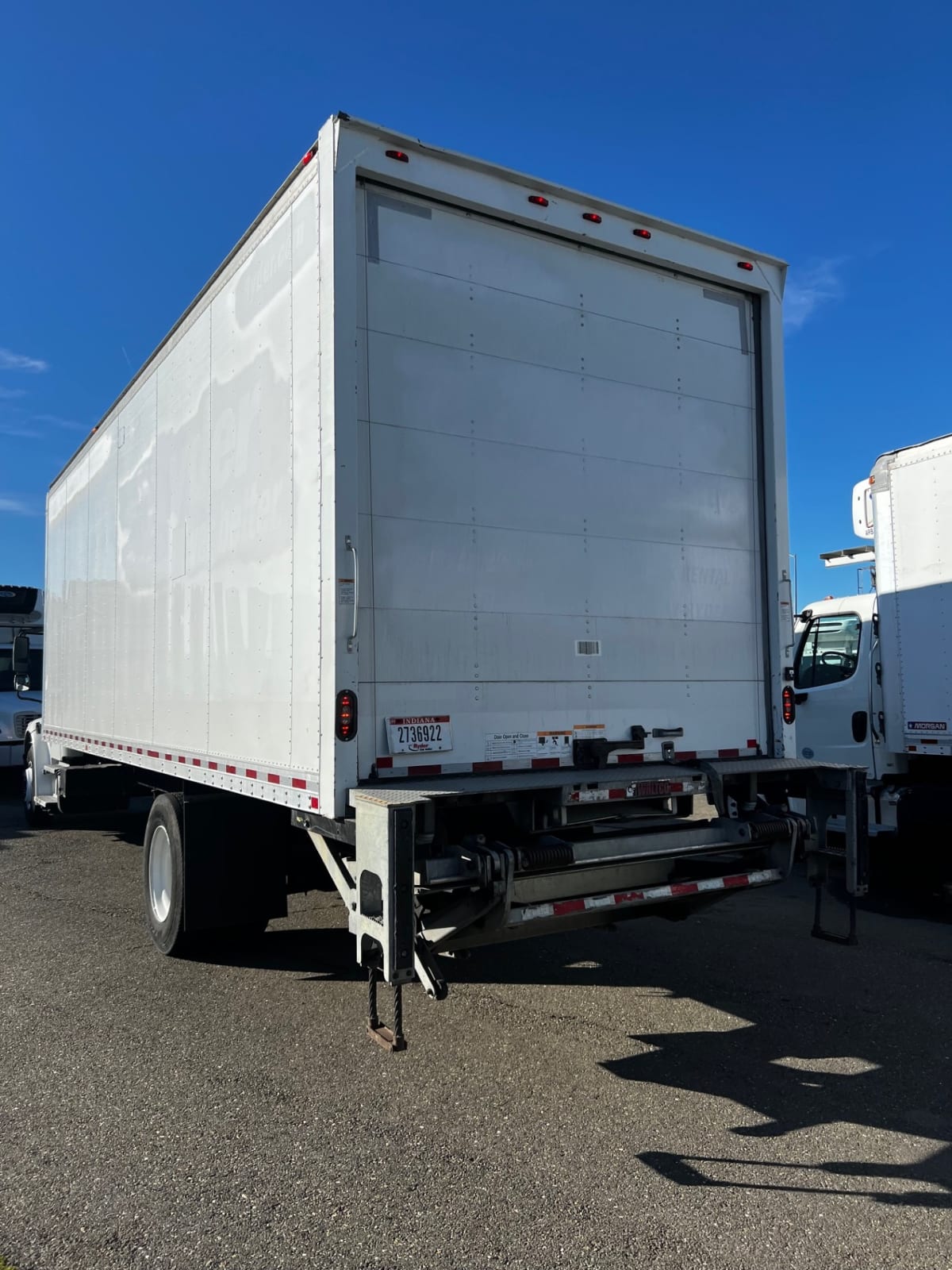 2019 Freightliner/Mercedes M2 106 819463