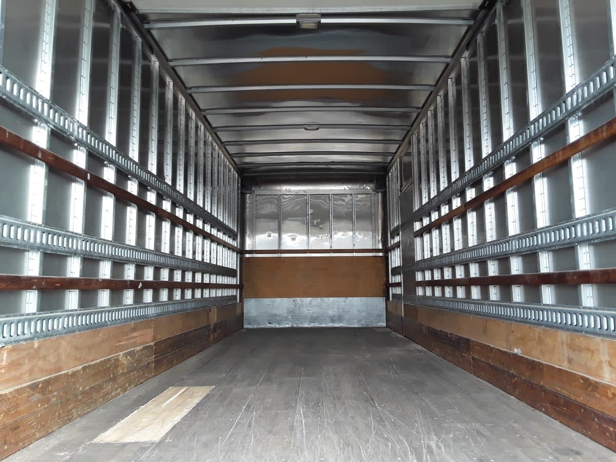2019 Freightliner M2 106 819629