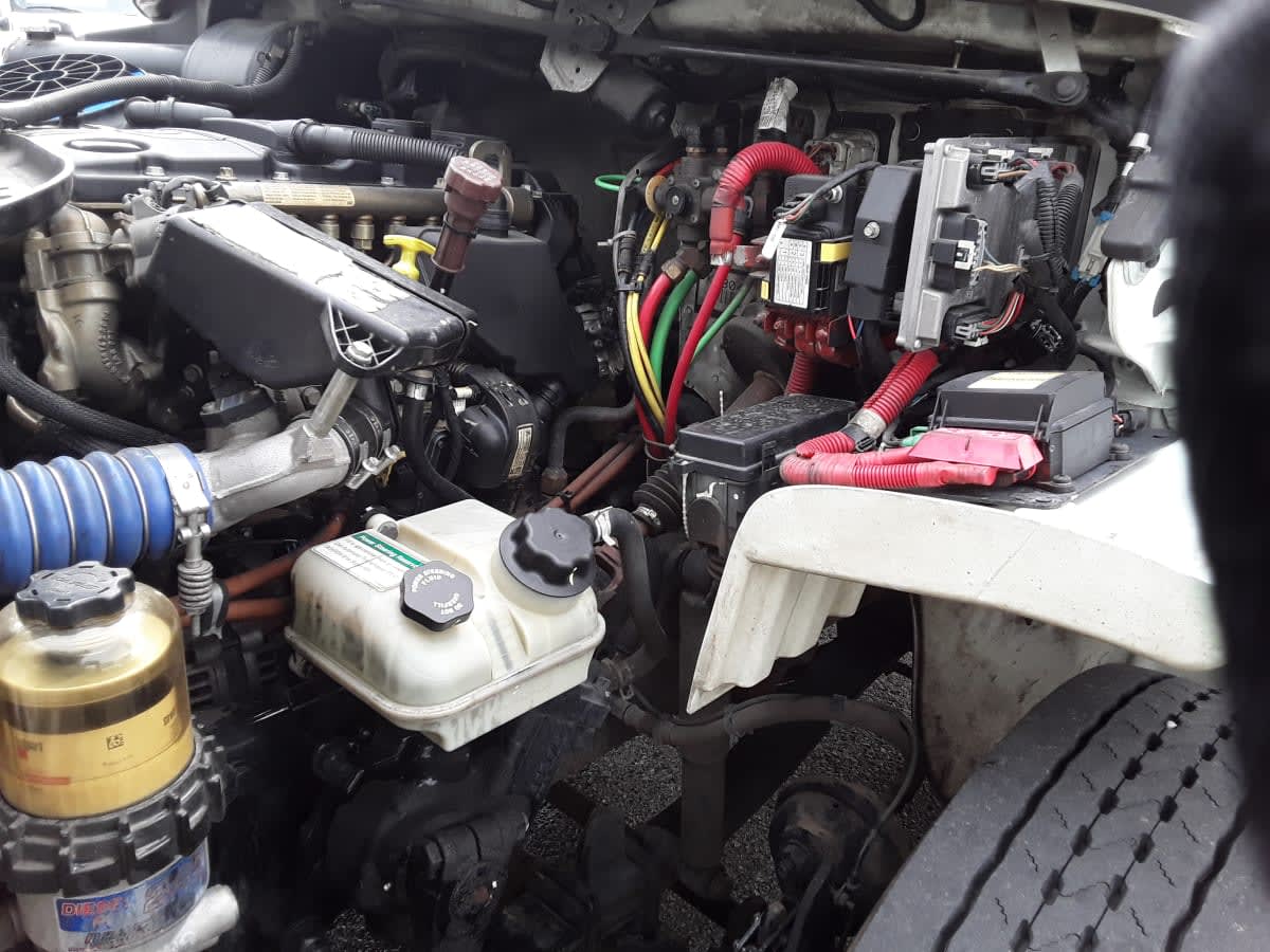 2019 Freightliner M2 106 819629