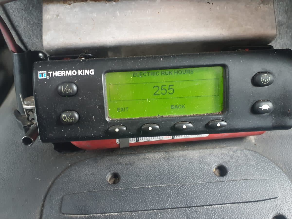 2019 Freightliner/Mercedes M2 106 819901