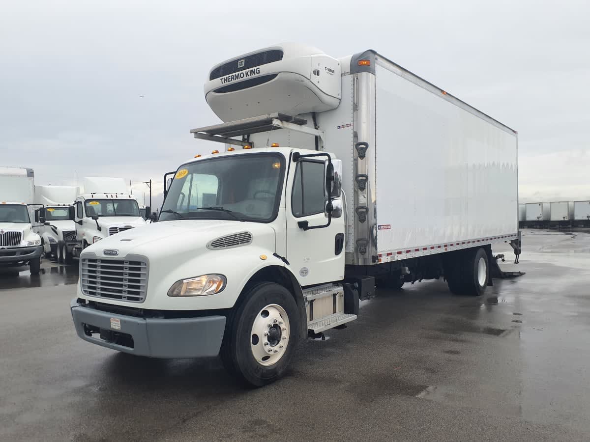 2019 Freightliner/Mercedes M2 106 819901