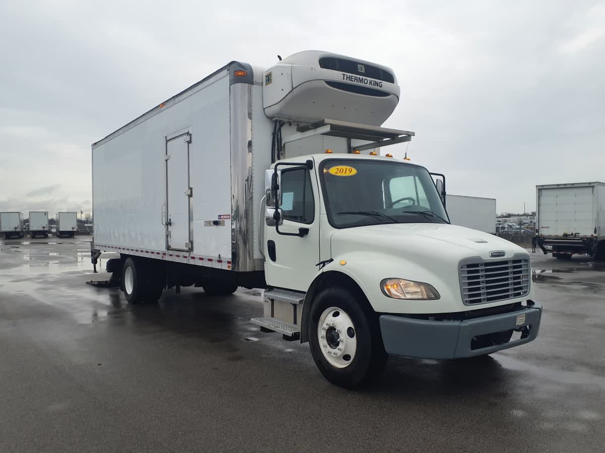 2019 Freightliner/Mercedes M2 106 819901