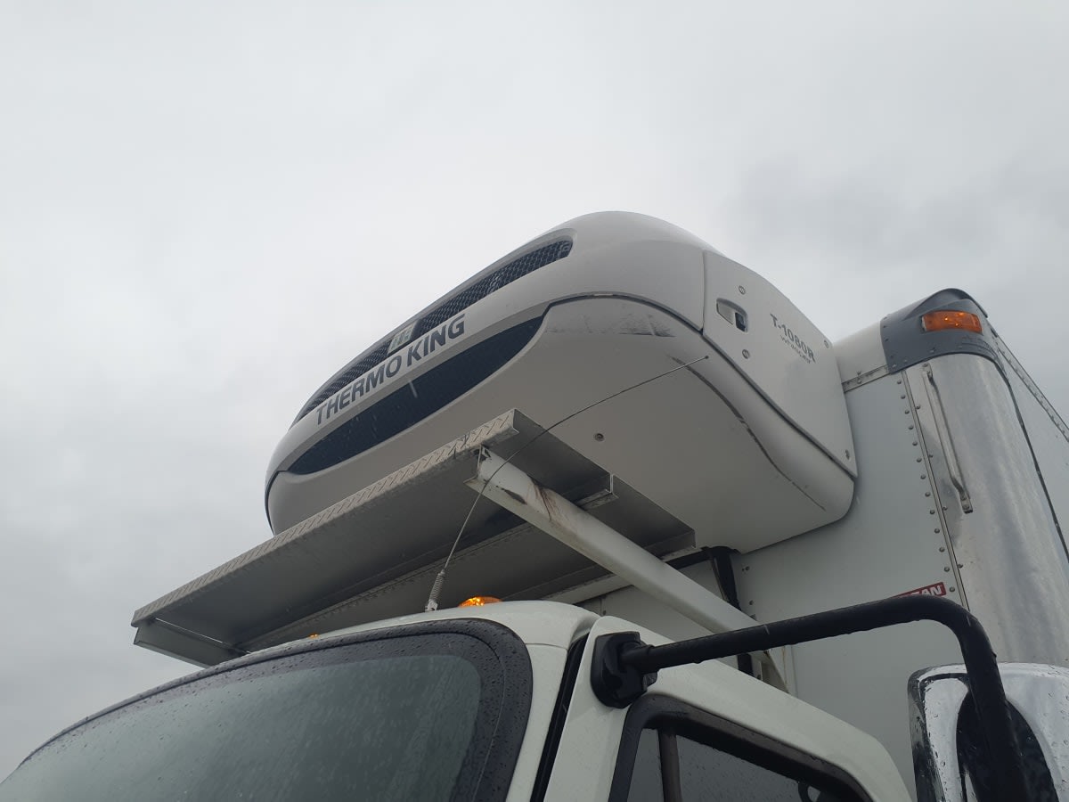 2019 Freightliner/Mercedes M2 106 819901