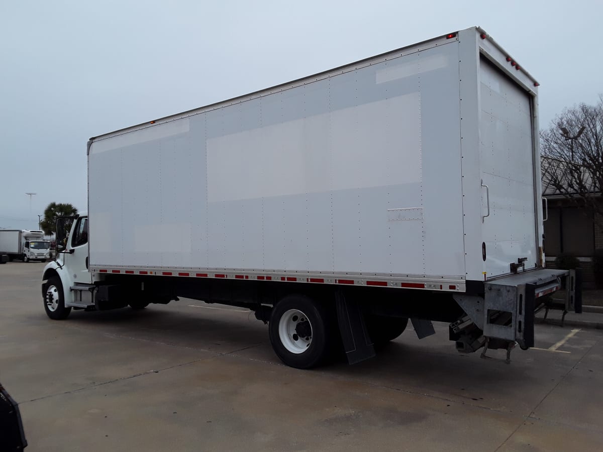 2019 Freightliner/Mercedes M2 106 819978