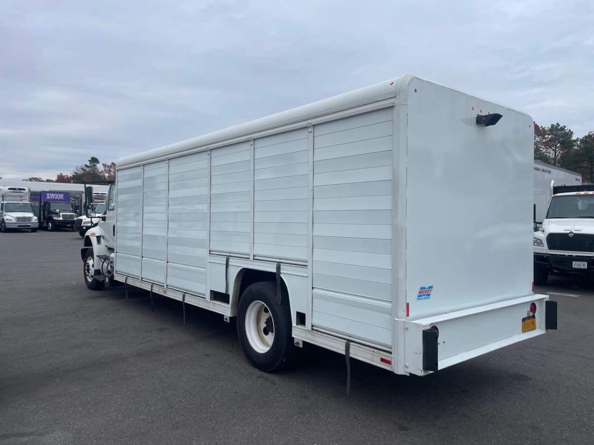 2019 Navistar International 4300 819995