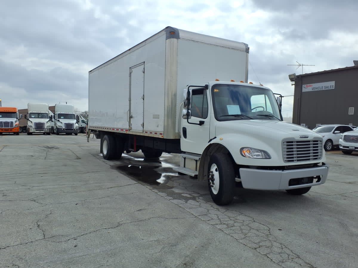 2019 Freightliner/Mercedes M2 106 820001
