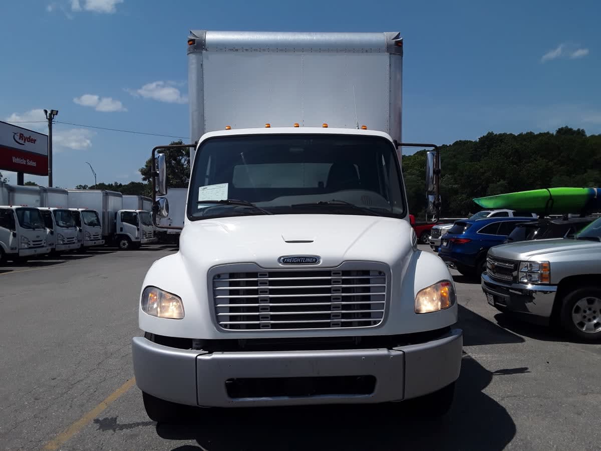 2019 Freightliner M2 106 820063