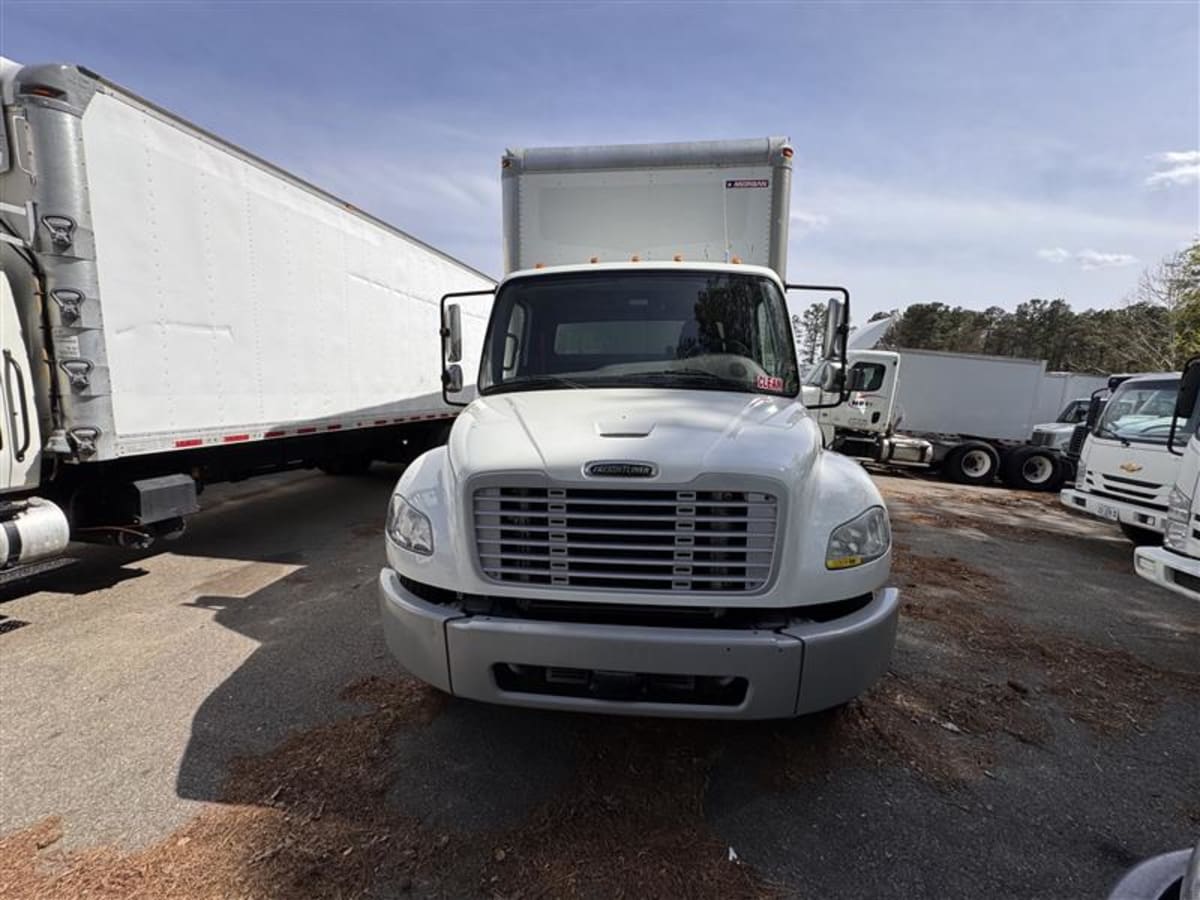 2019 Freightliner/Mercedes M2 106 820078