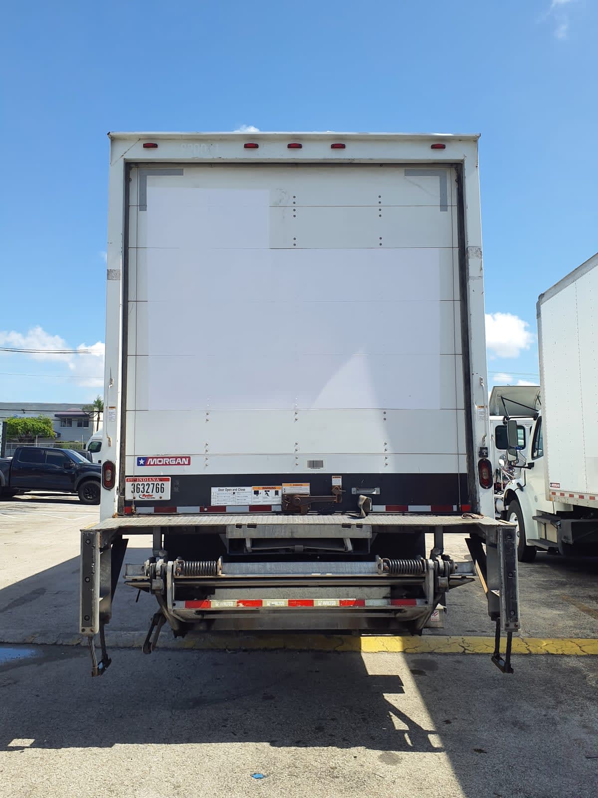 2019 Freightliner/Mercedes M2 106 820081