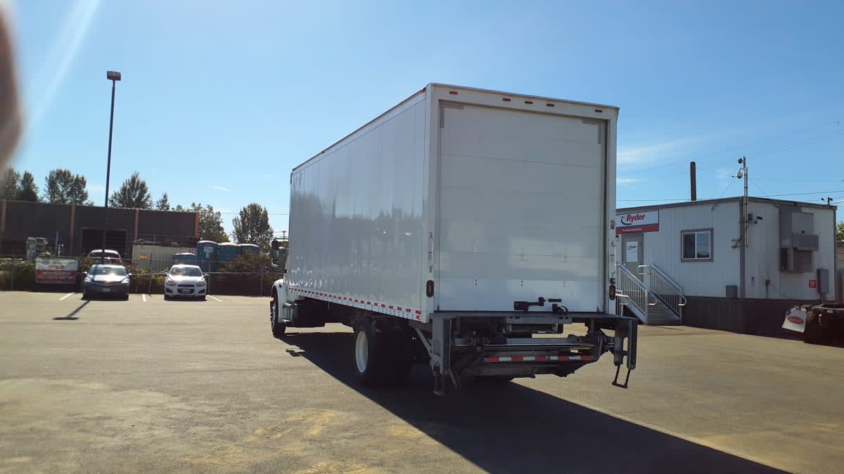 2019 Freightliner/Mercedes M2 106 820121