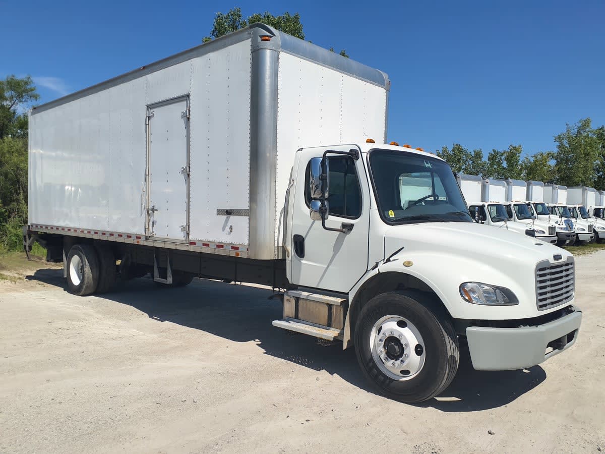 2019 Freightliner/Mercedes M2 106 820142