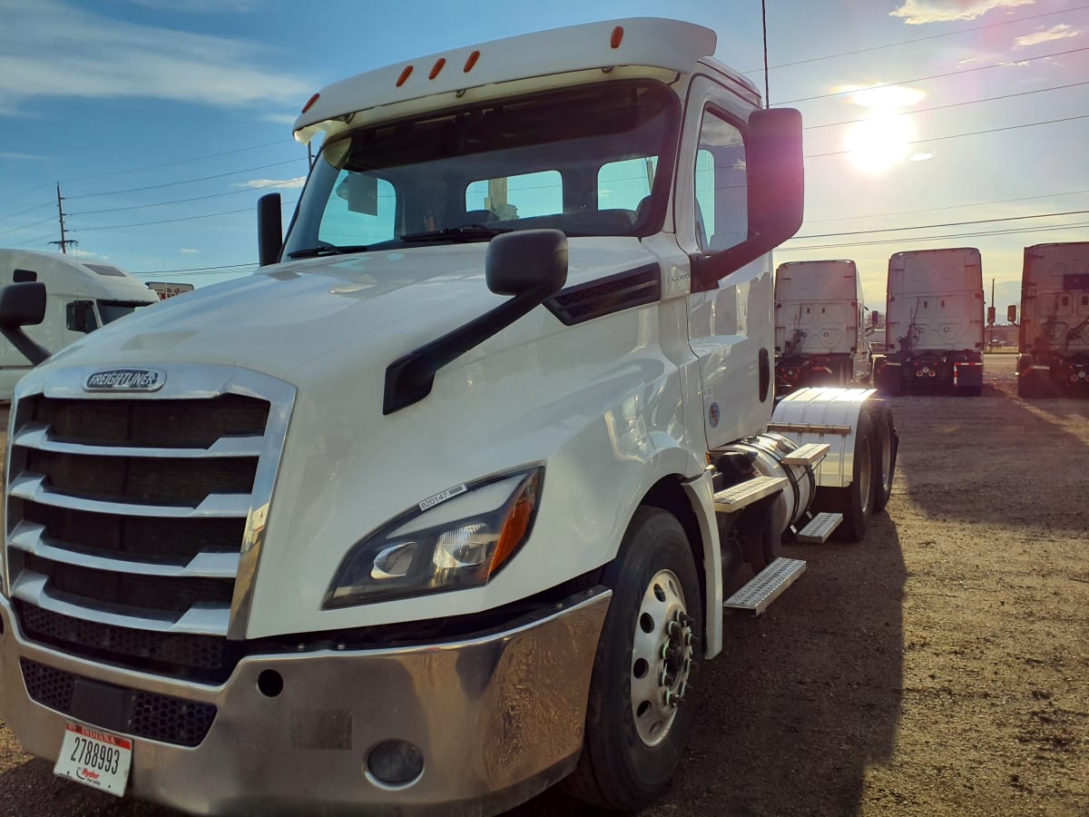 2019 Freightliner/Mercedes NEW CASCADIA PX12664 820147