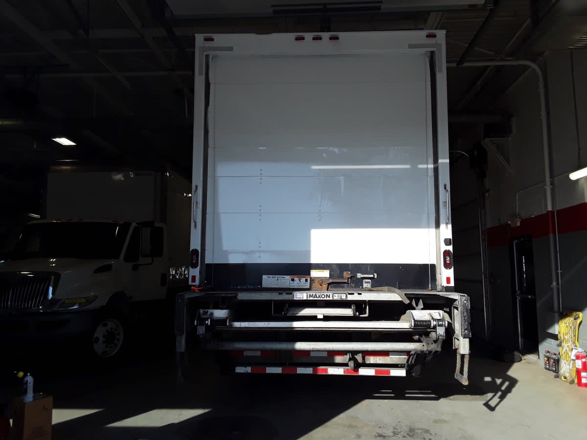 2019 Freightliner/Mercedes FLT8664T 820237