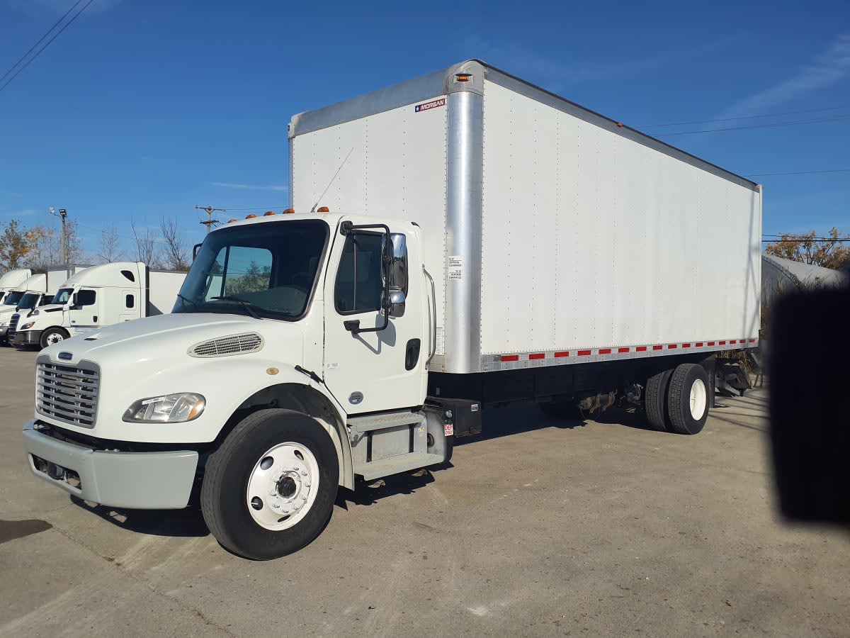 2019 Freightliner/Mercedes M2 106 820246 2019 Freightliner/Mercedes M2 106 820246