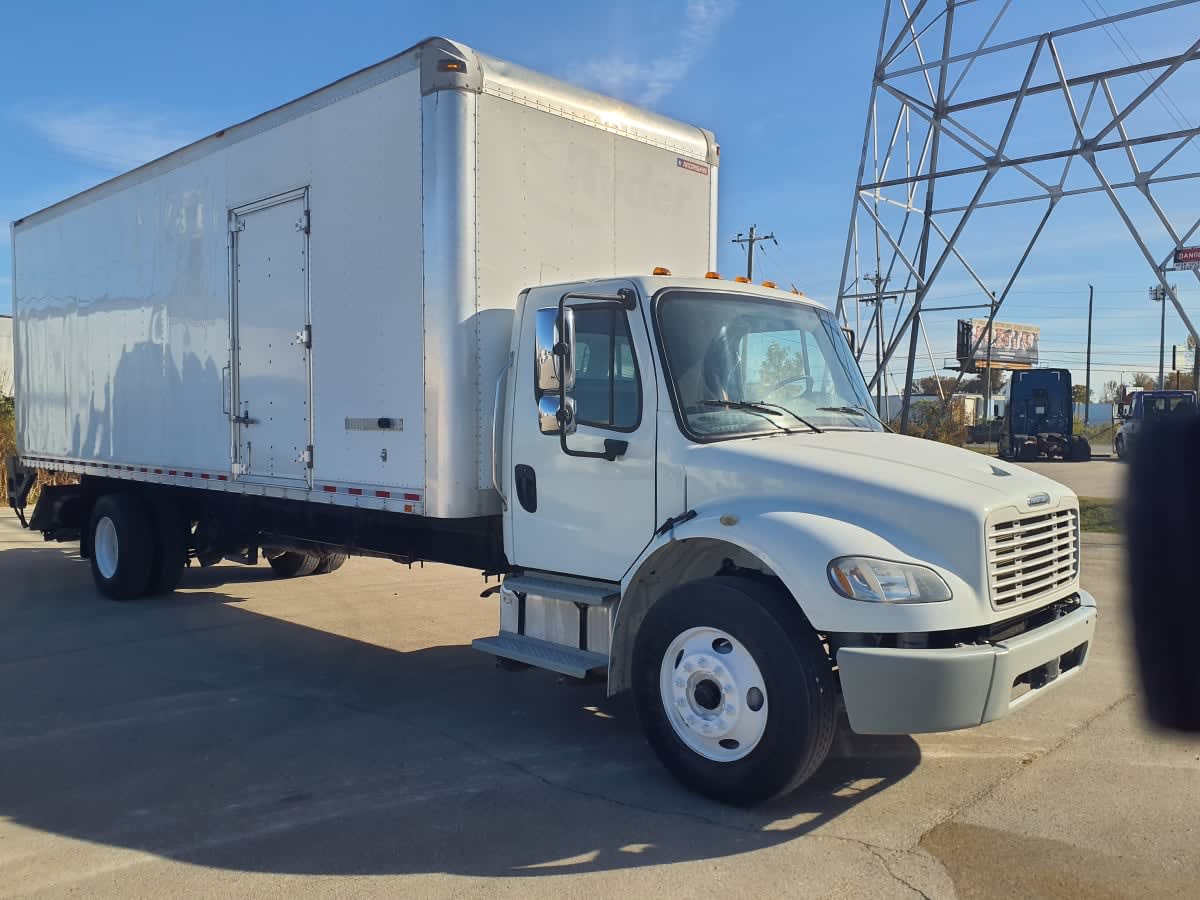 2019 Freightliner/Mercedes M2 106 820246