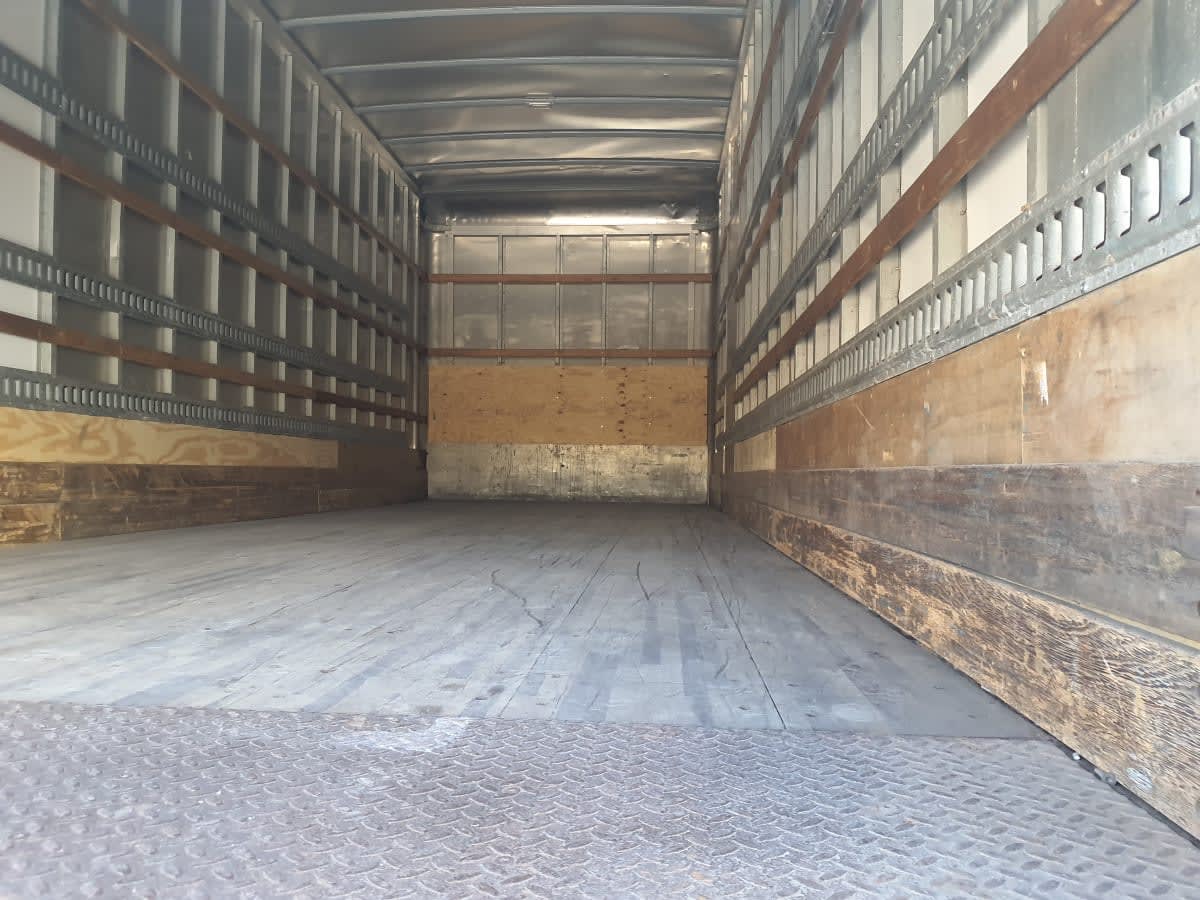 2019 Freightliner/Mercedes M2 106 820246