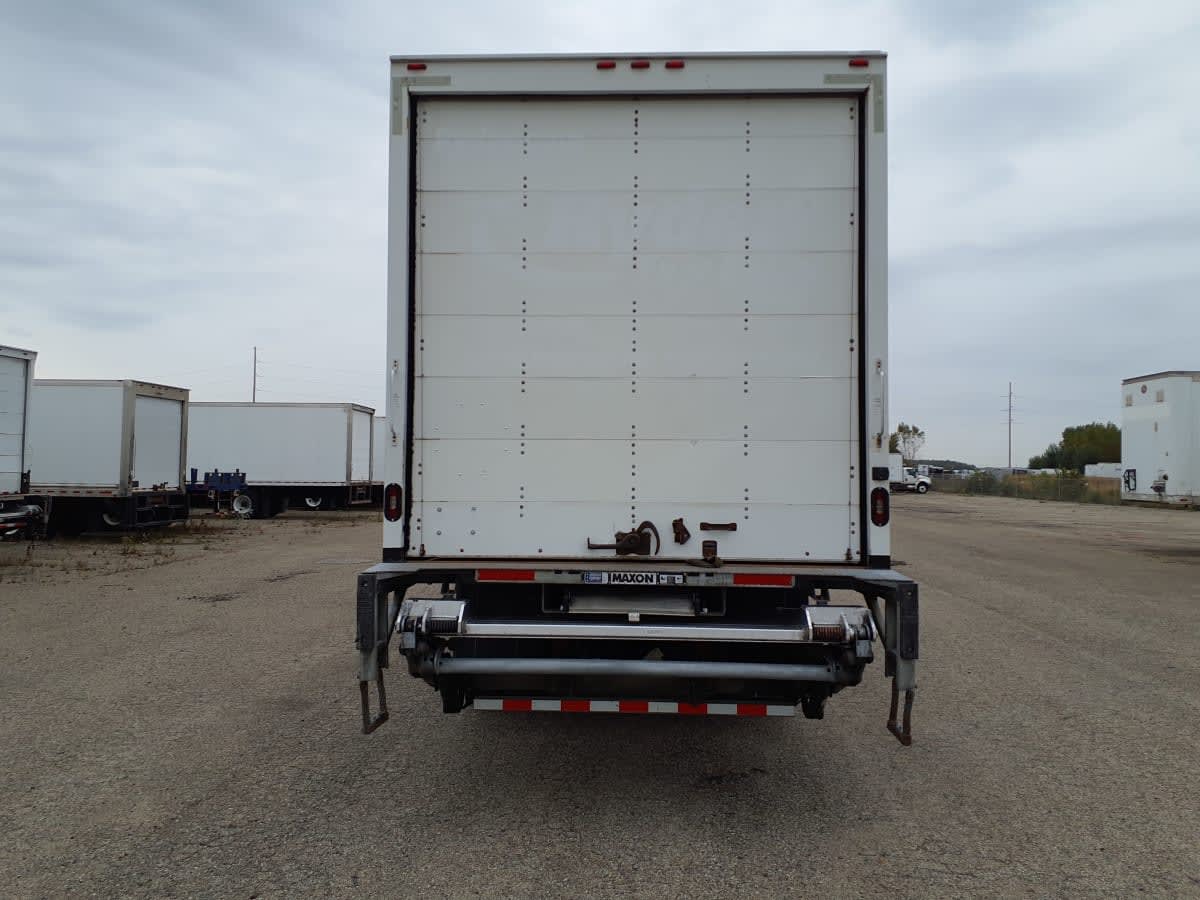 2019 Freightliner/Mercedes M2 106 820260