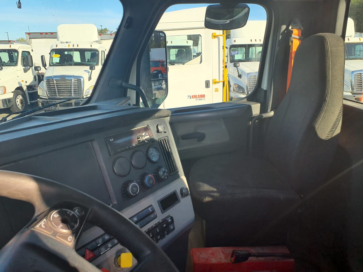 2019 Freightliner/Mercedes NEW CASCADIA PX12664 820281