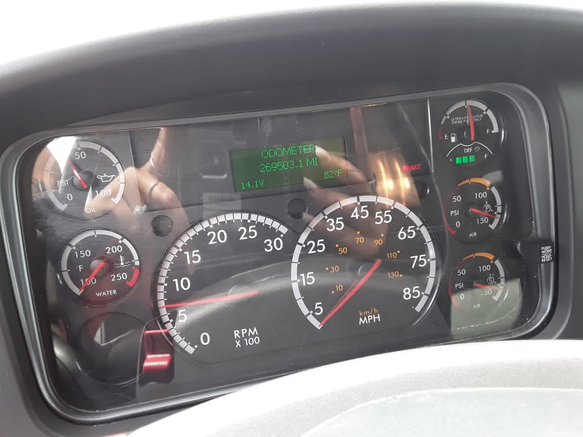 2019 Freightliner/Mercedes M2 106 820301