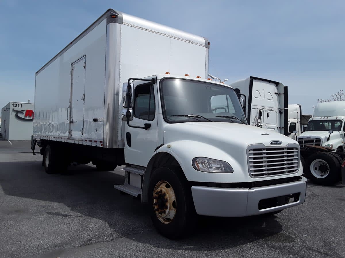 2019 Freightliner/Mercedes M2 106 820301