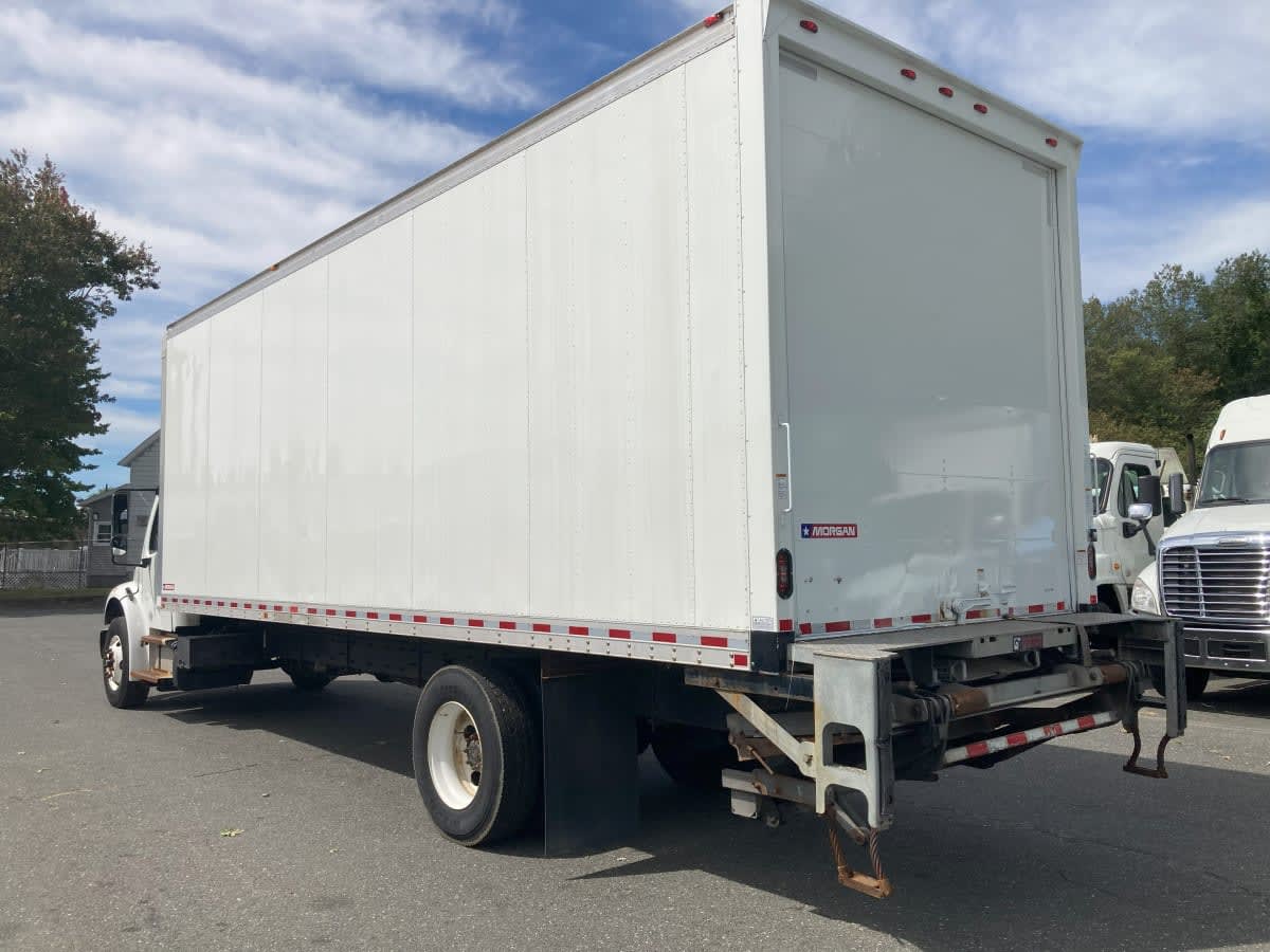 2019 Freightliner M2 106 820508