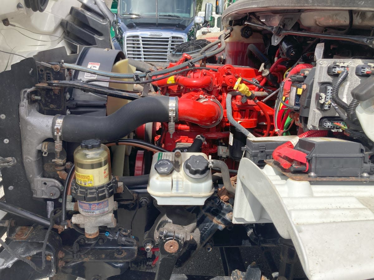 2019 Freightliner M2 106 820508