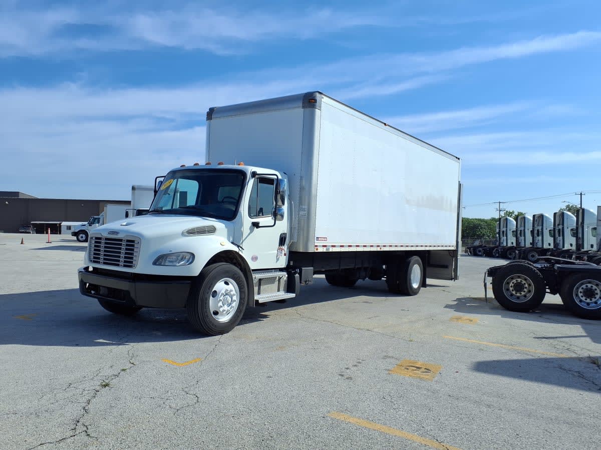 2019 Freightliner M2 106 in Fort Worth, TX