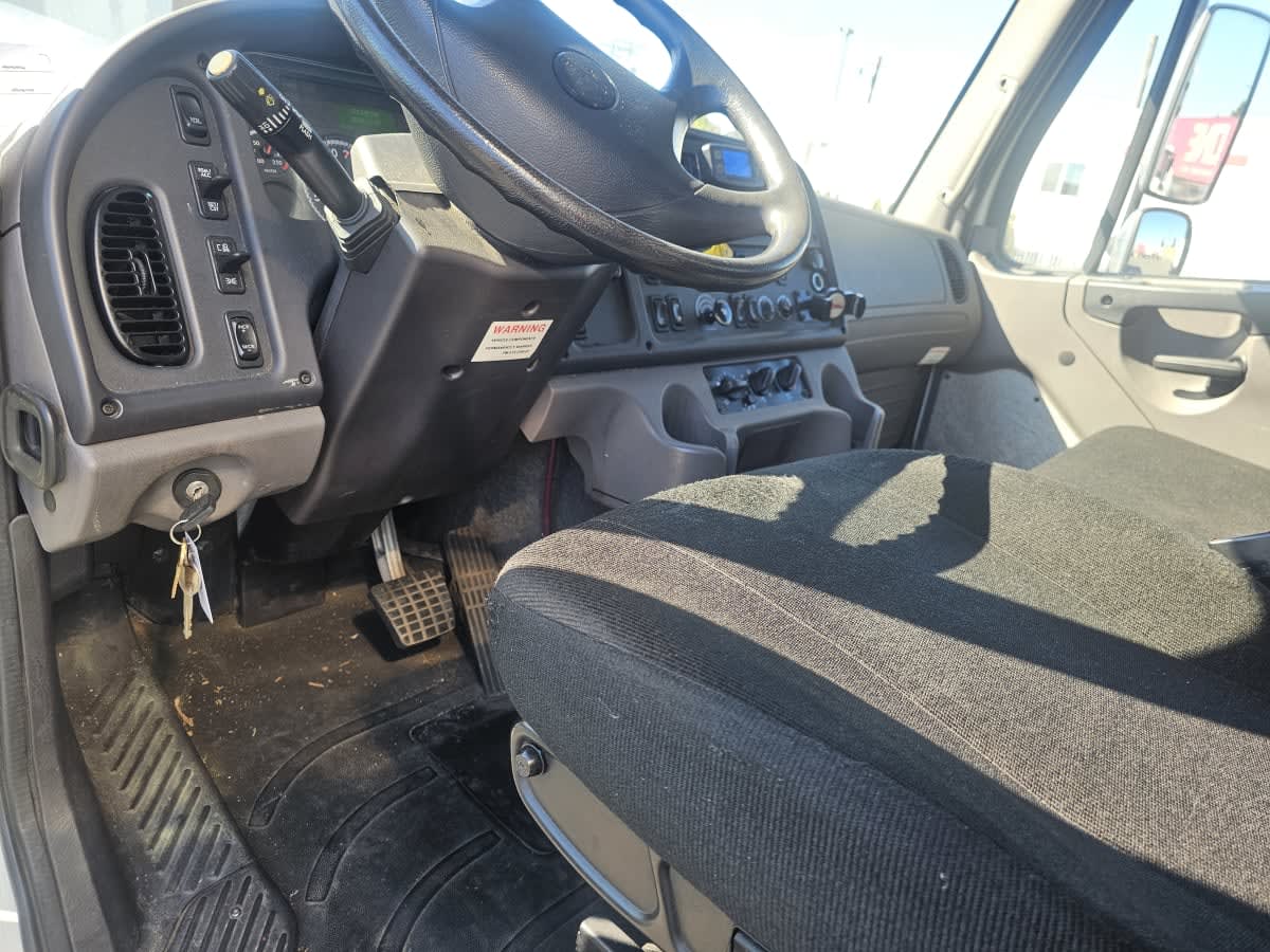 2019 Freightliner M2 106 820547