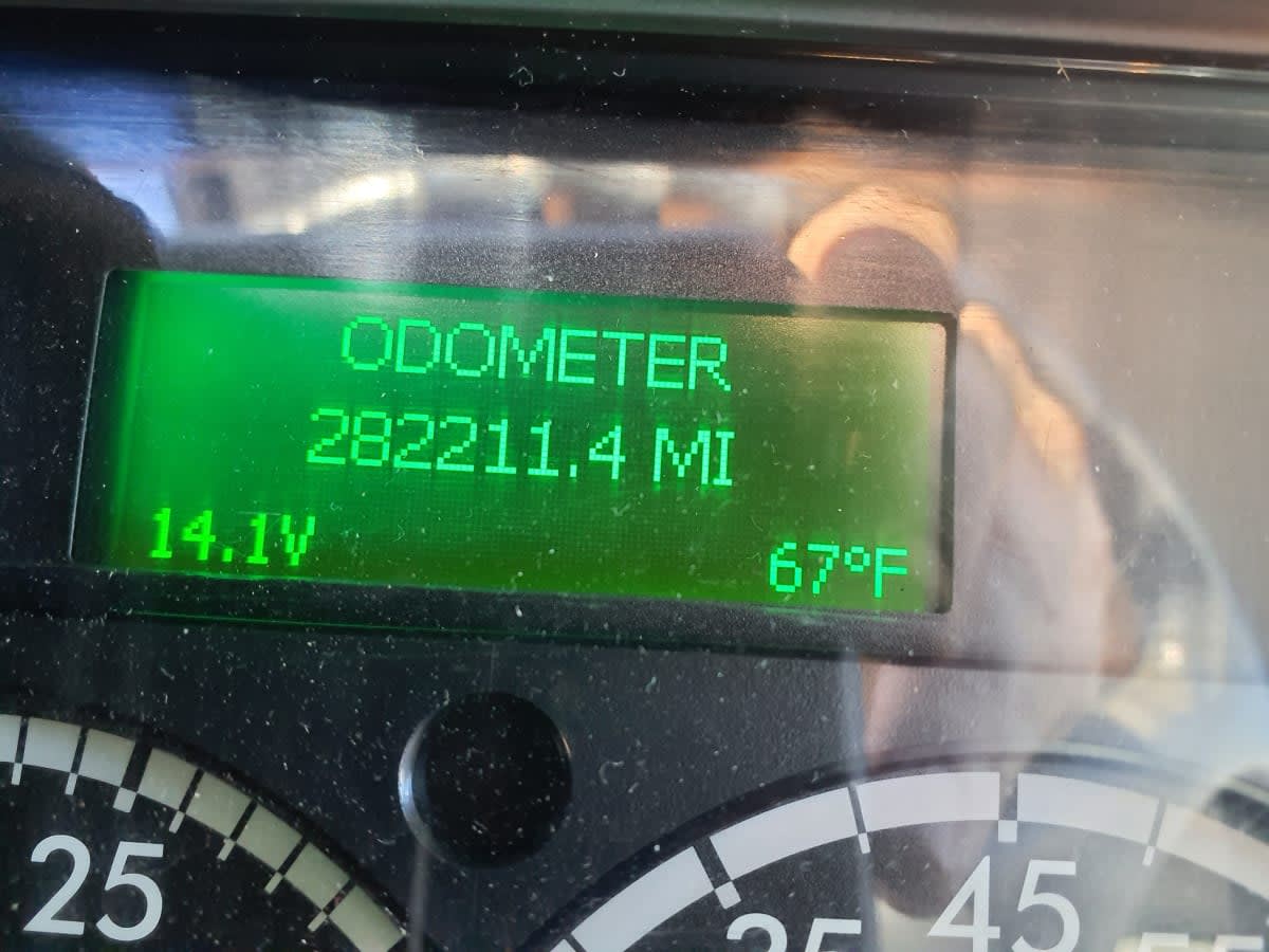 2019 Freightliner M2 106 820551