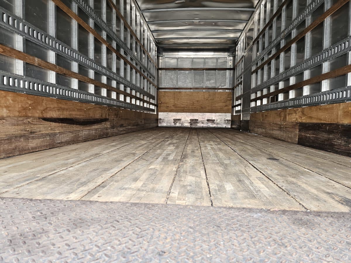 2019 Freightliner/Mercedes M2 106 820564