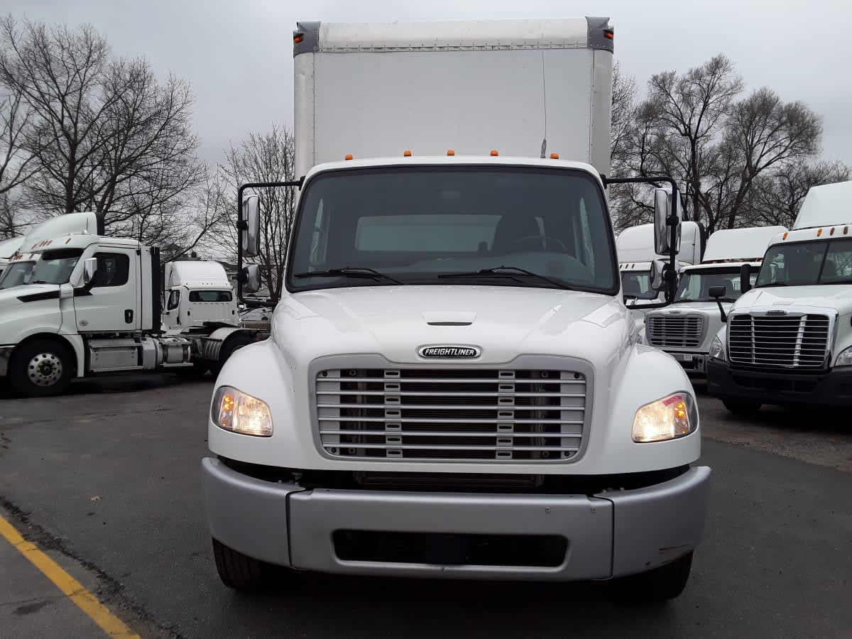 2019 Freightliner M2 106 820578