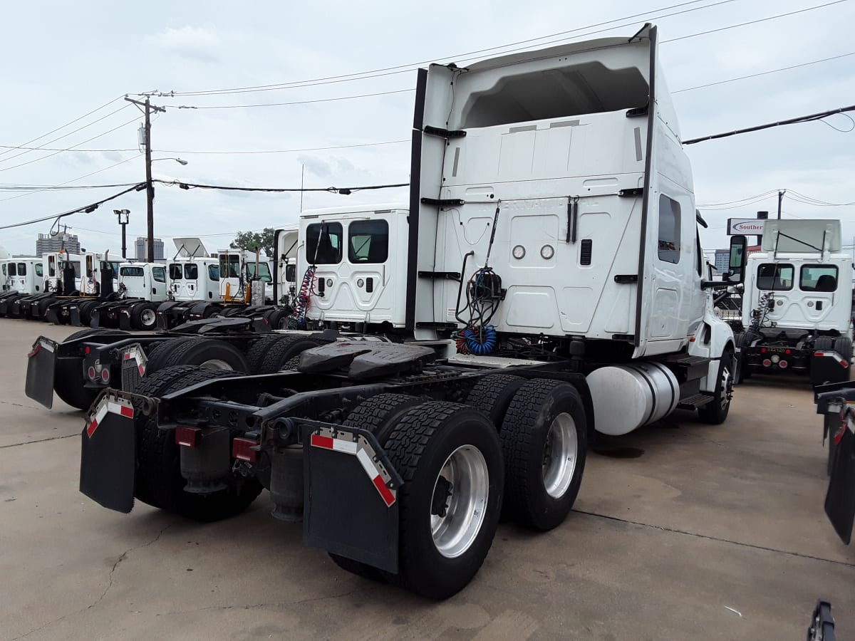 2019 Navistar International LT625 SLPR CAB 820606