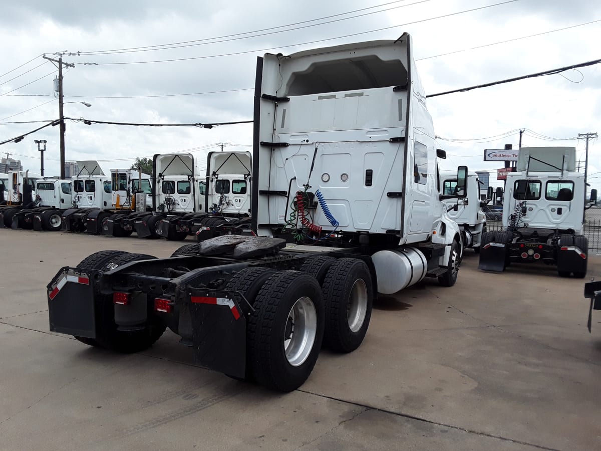 2019 Navistar International LT625 SLPR CAB 820610