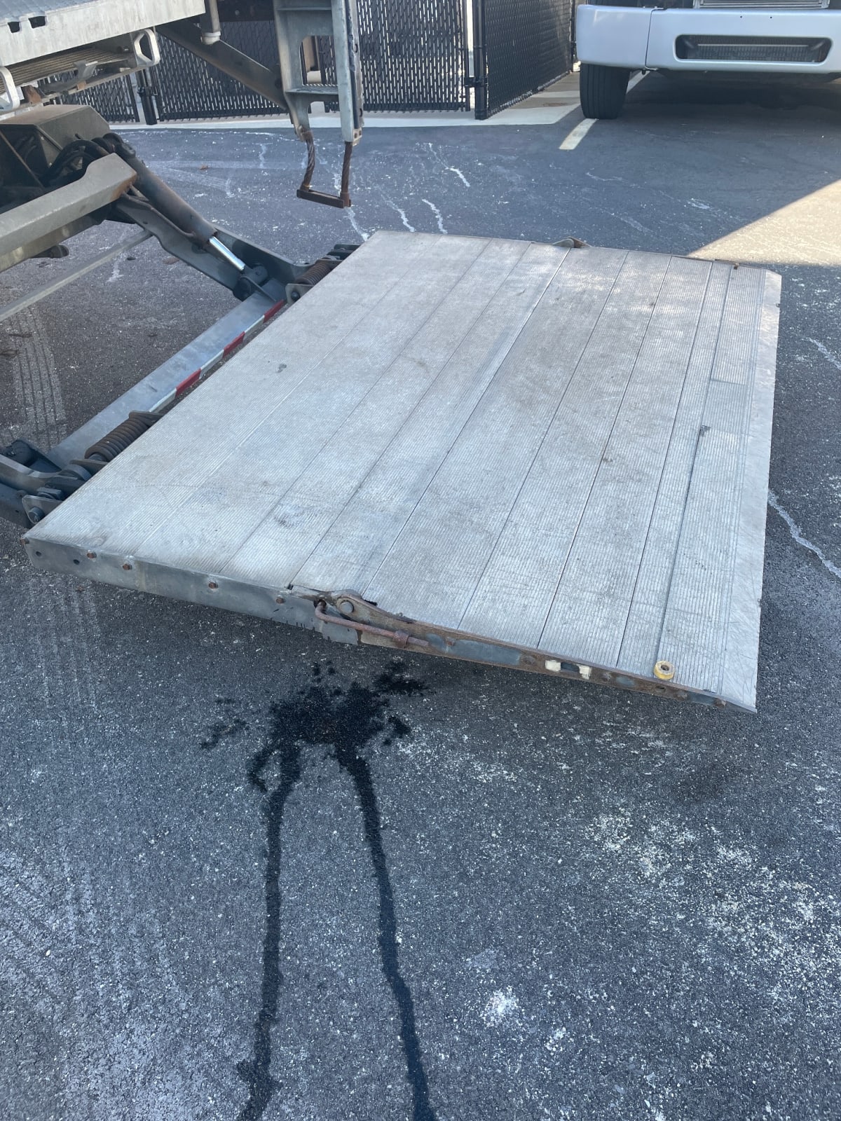 2019 Freightliner/Mercedes M2 106 820621