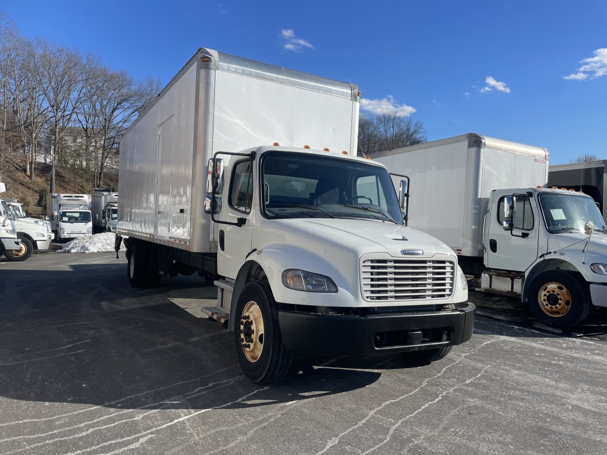 2019 Freightliner/Mercedes M2 106 820621