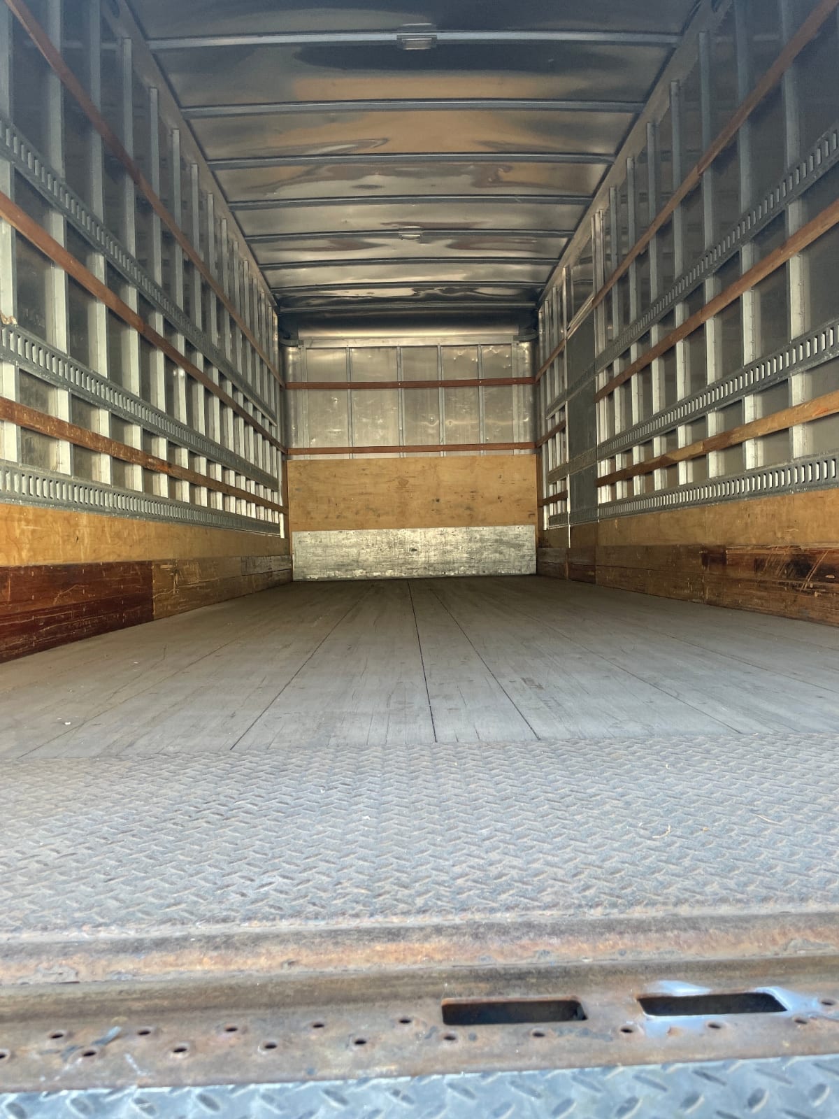 2019 Freightliner/Mercedes M2 106 820621